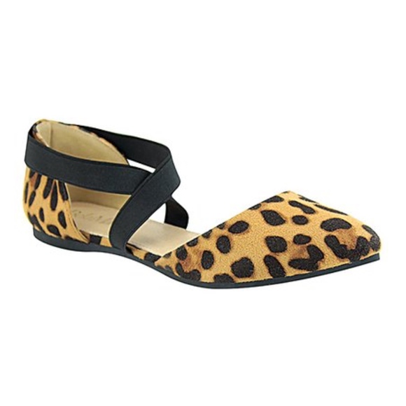 Bella Marie Shoes - NWOT Bella Marie D'Orsay Leopard Flats